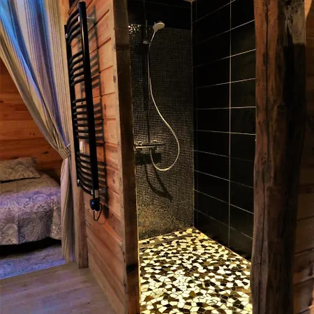 Domaine Moulin La Place Hotel *