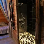 Domaine Moulin La Place Hotel *