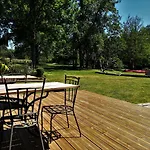 Domaine Moulin La Place Hotel Saint-Martin-de-Saint-Maixent