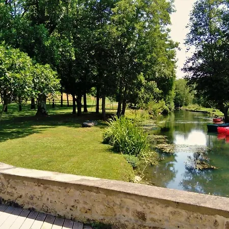 Domaine Moulin La Place Hotel