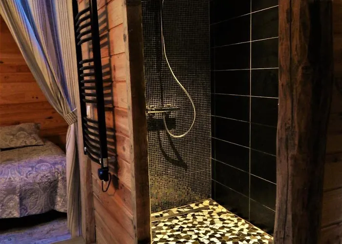 Domaine Moulin La Place Hotel *